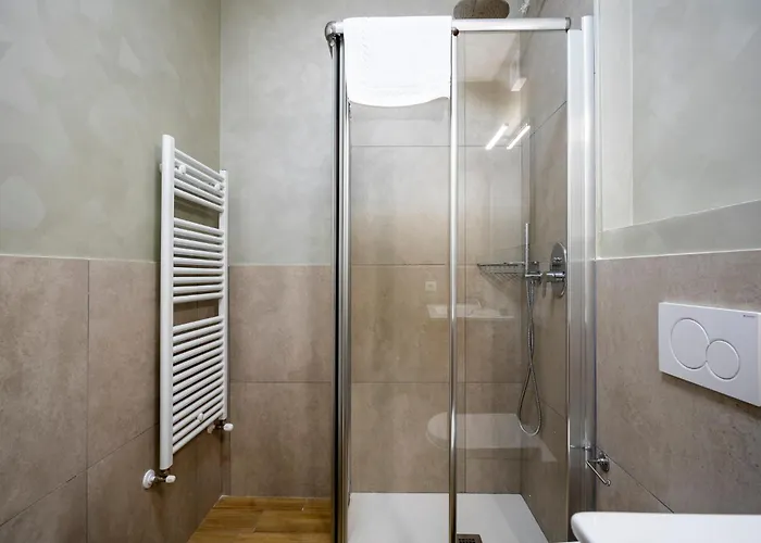 Residenza Novoli Prestige - Private Free Parking